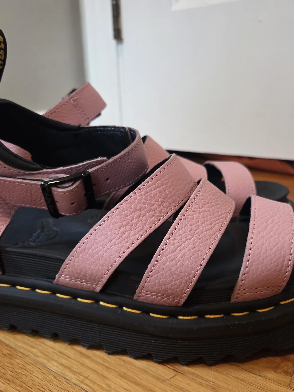 Dr. Martens Blaire Pink Leather Platform Sandals Women / Ladies Size 9